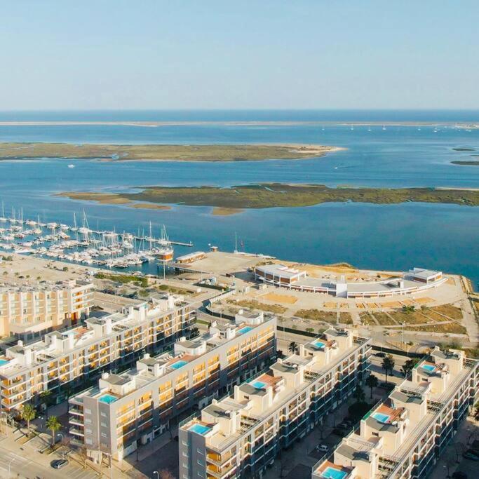 Olhao 3 Bedroom With Rooftop Pool, Marina Village Bagian luar foto