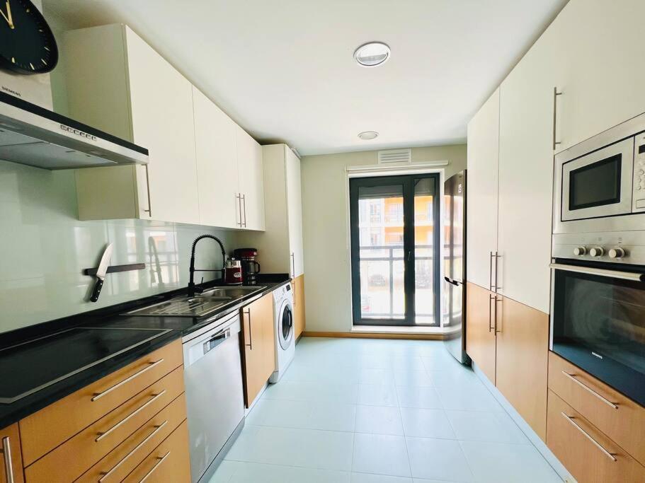 Olhao 3 Bedroom With Rooftop Pool, Marina Village Bagian luar foto